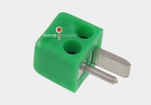Wtyk głośnikowy skręcany 2 PIN kostka zielony